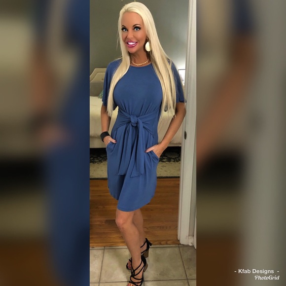 🥰LAST 1! 💕Tie Front Flutter Sleeve Pocket Dress! - Picture 3 of 8